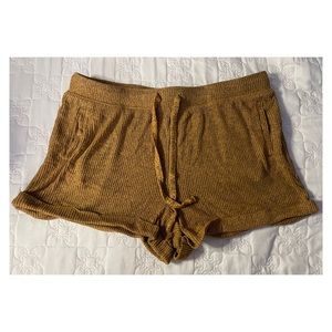 Brown + purple ribbed shorties 🤎💜
